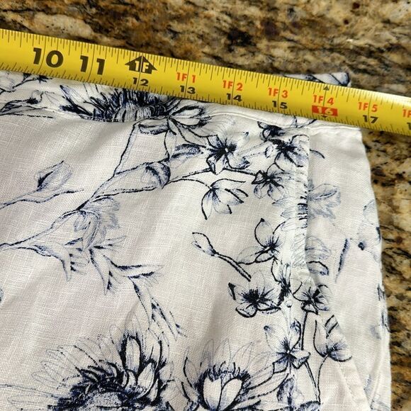 Chico’s Linen Floral-Print High Rise Straight-Leg Pants Size 8R - Picture 7 of 9